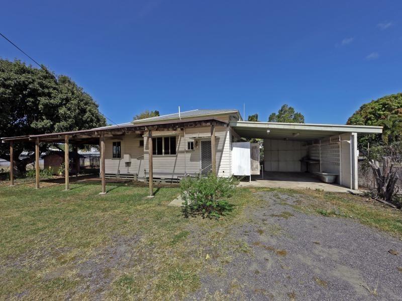 3 GROGAN STREET, Mossman QLD 4873