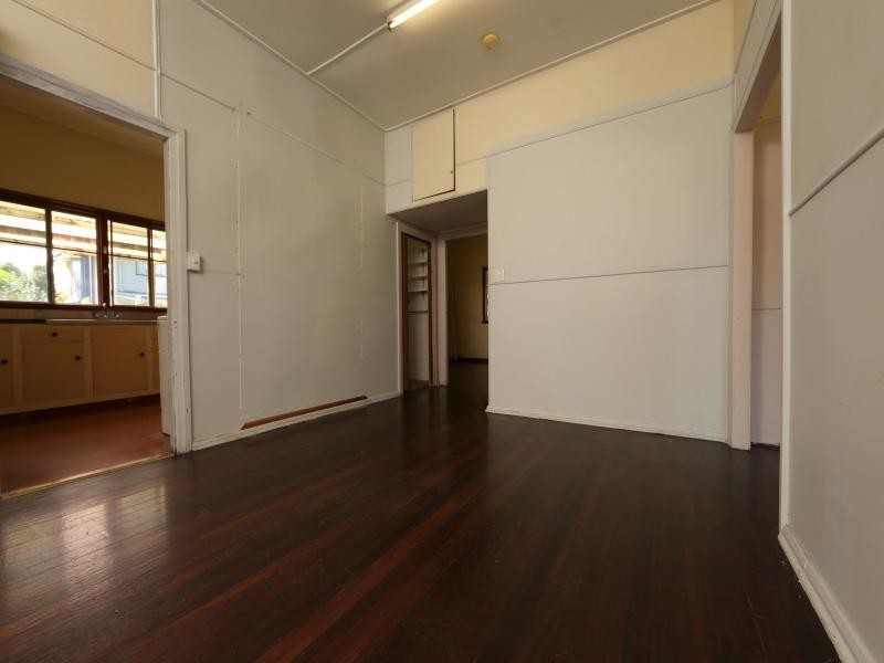 3 GROGAN STREET, Mossman QLD 4873