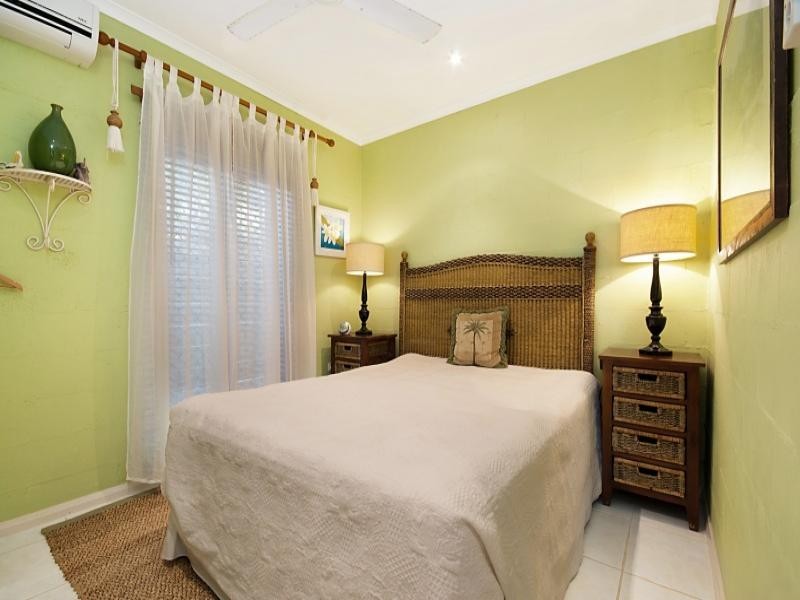 2/4 Ti Tree Street, Lost in Paradise, Port Douglas QLD 4877