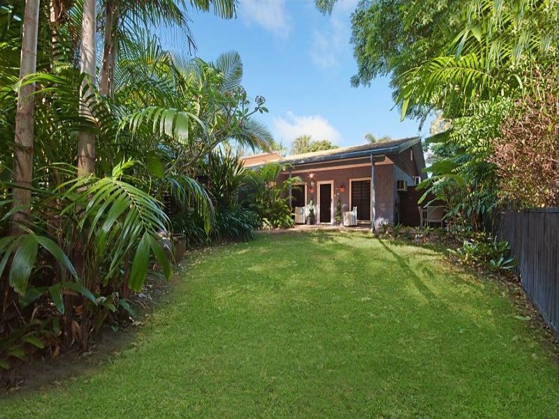 2/4 Ti Tree Street, Lost in Paradise, Port Douglas QLD 4877