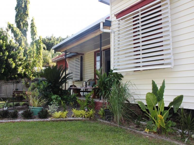 54 Marine Pde, Newell QLD 4873