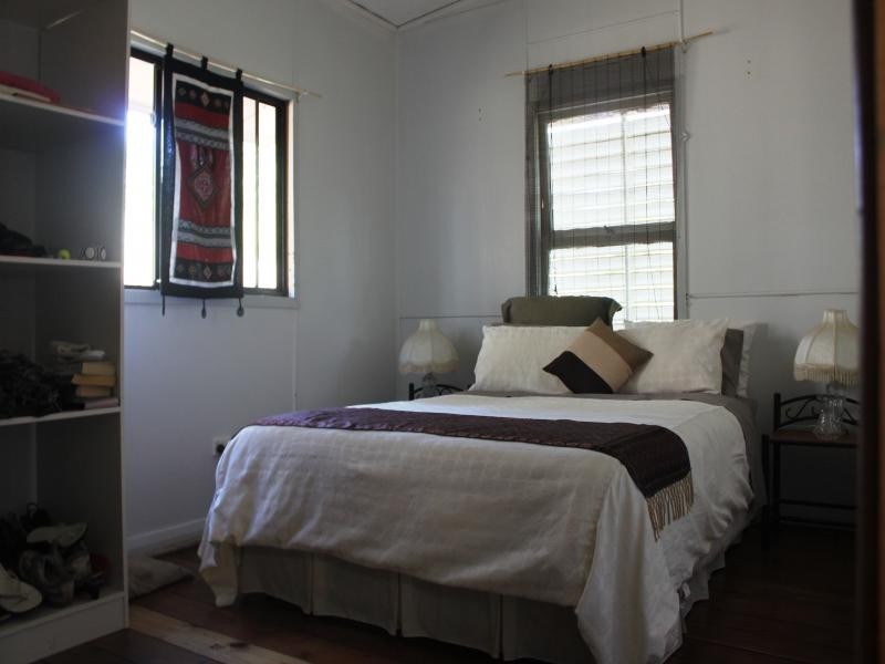 54 Marine Pde, Newell QLD 4873