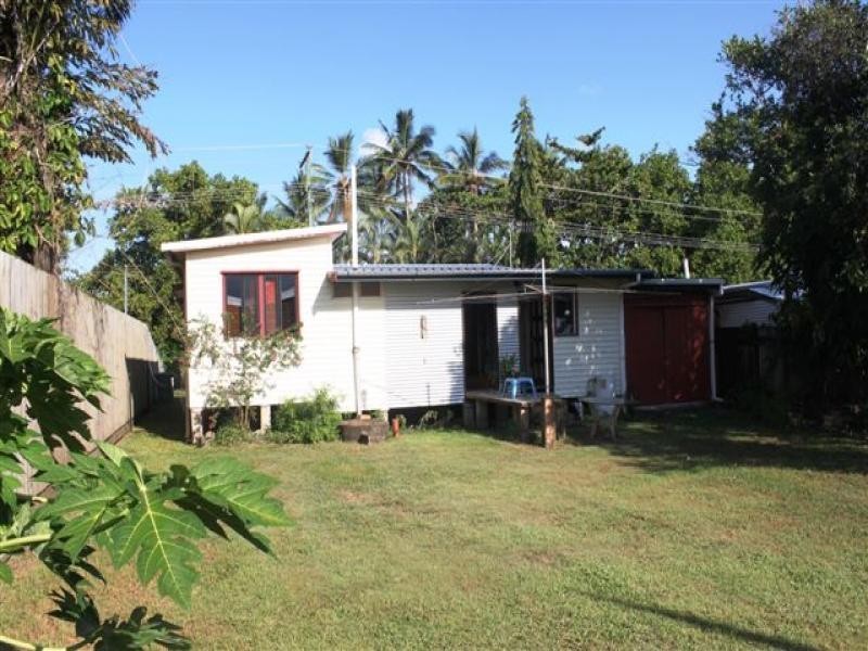 54 Marine Pde, Newell QLD 4873