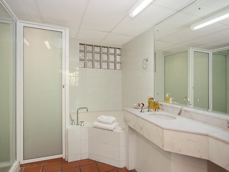 209/2-4 Macrossan St, Port Douglas QLD 4877