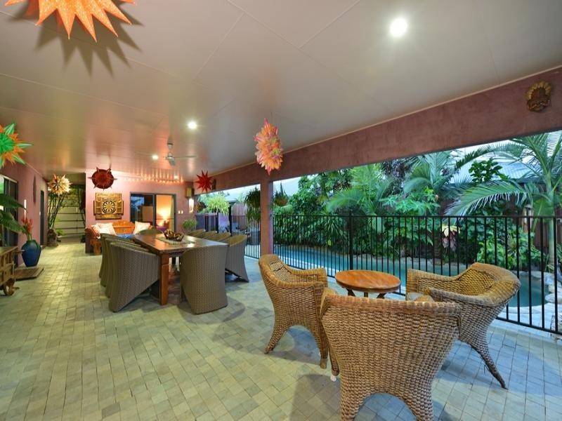 4 KALU CLOSE, Cooya Beach QLD 4873