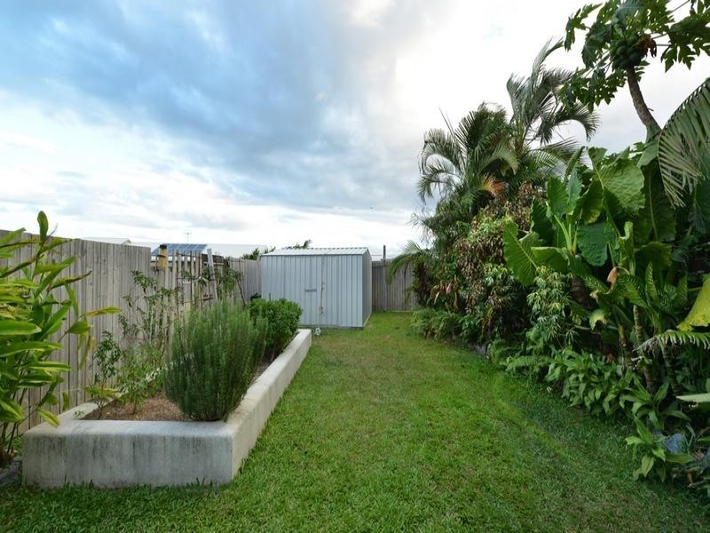4 KALU CLOSE, Cooya Beach QLD 4873