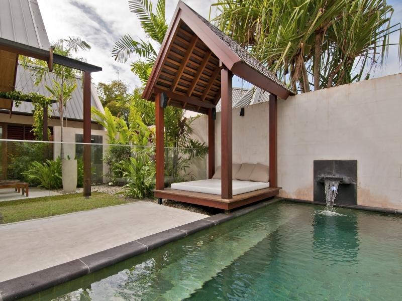 16 Bale Drv, Port Douglas QLD 4877