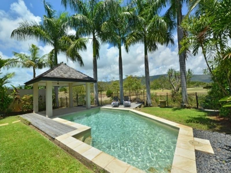 8/17 St Crispins Avenue, Port Douglas QLD 4877