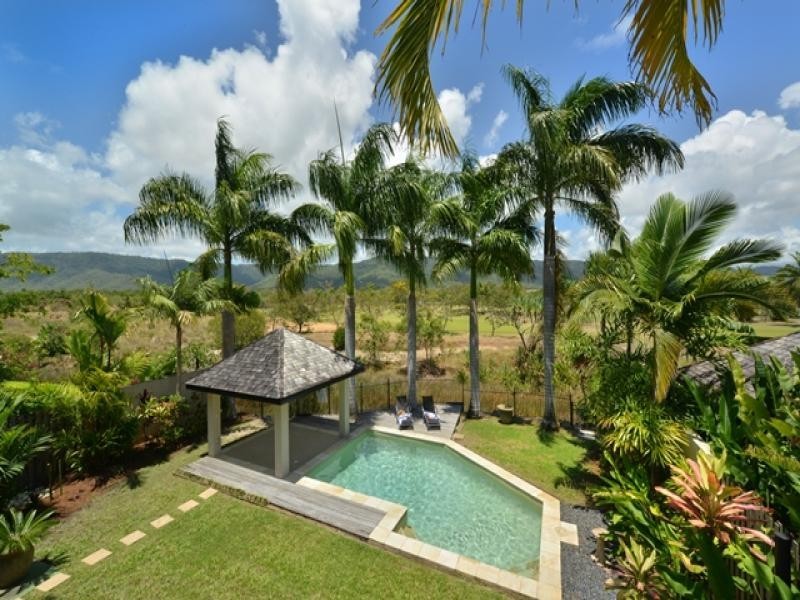 8/17 St Crispins Avenue, Port Douglas QLD 4877