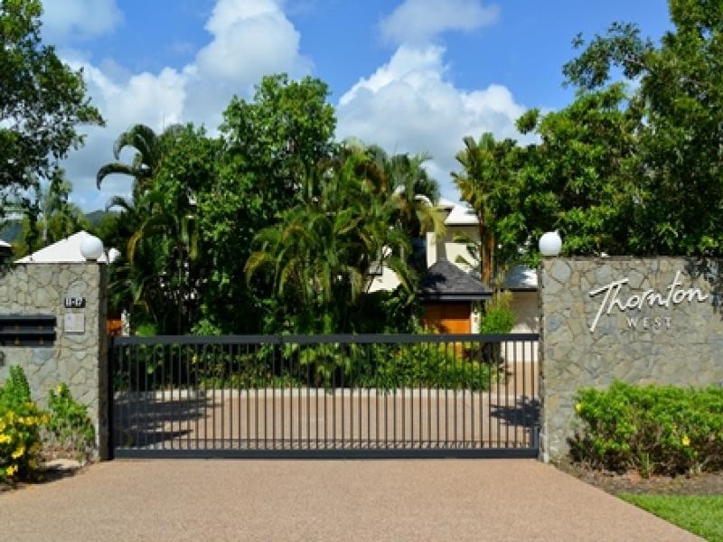 8/17 St Crispins Avenue, Port Douglas QLD 4877