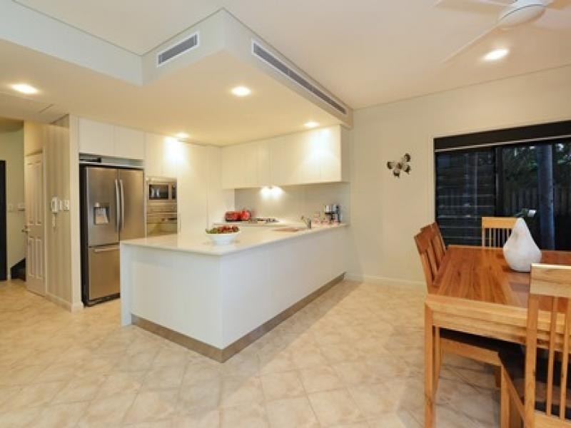 8/17 St Crispins Avenue, Port Douglas QLD 4877