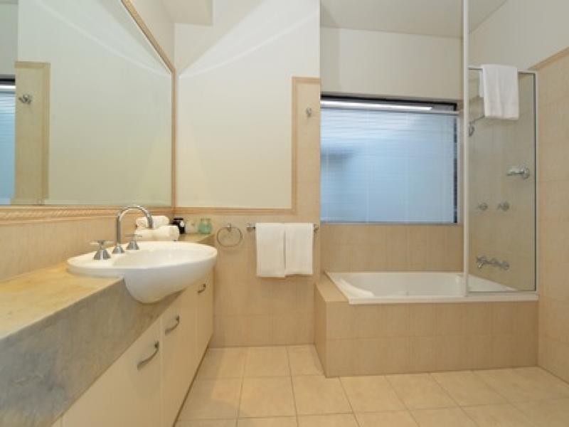 8/17 St Crispins Avenue, Port Douglas QLD 4877