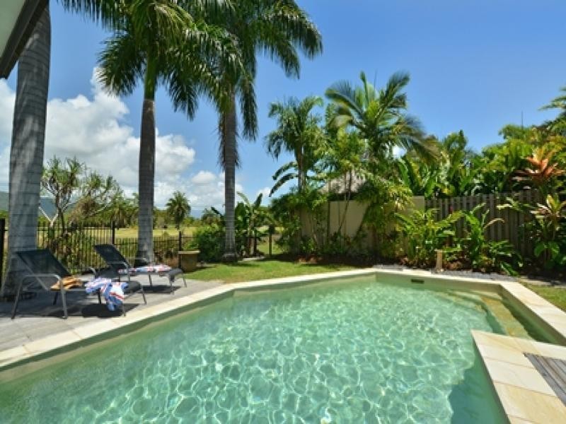 8/17 St Crispins Avenue, Port Douglas QLD 4877