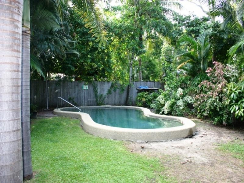 8 SEABROOK AVE, Port Douglas QLD 4877