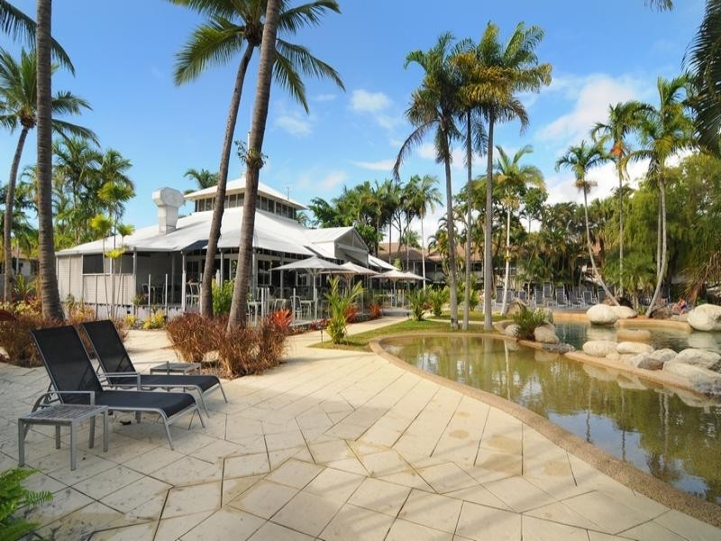3/121- 137  PORT DOUGLAS RD (RENDEZVOUS), Port Douglas QLD 4877