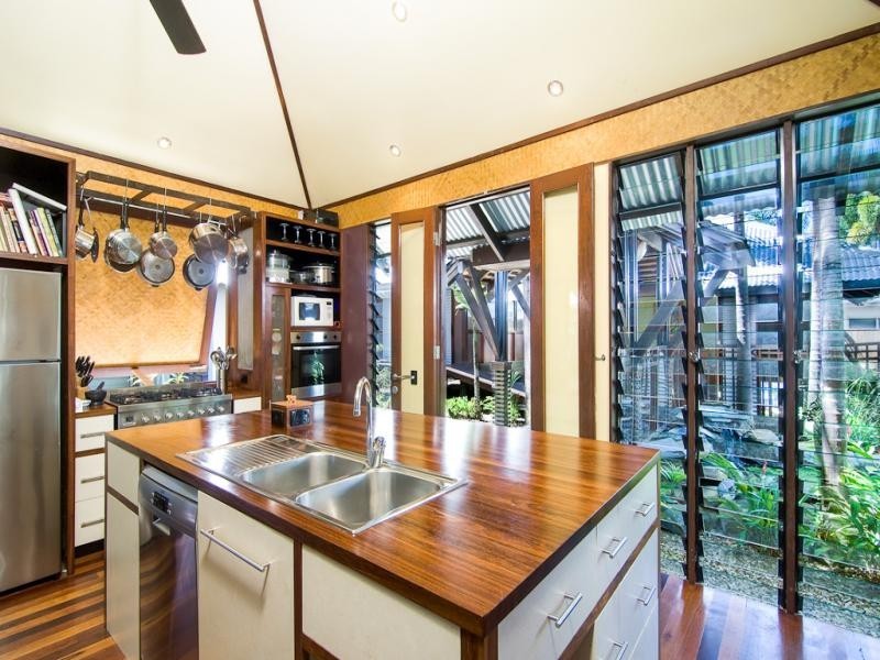 28 Limpet Ave, Port Douglas QLD 4877