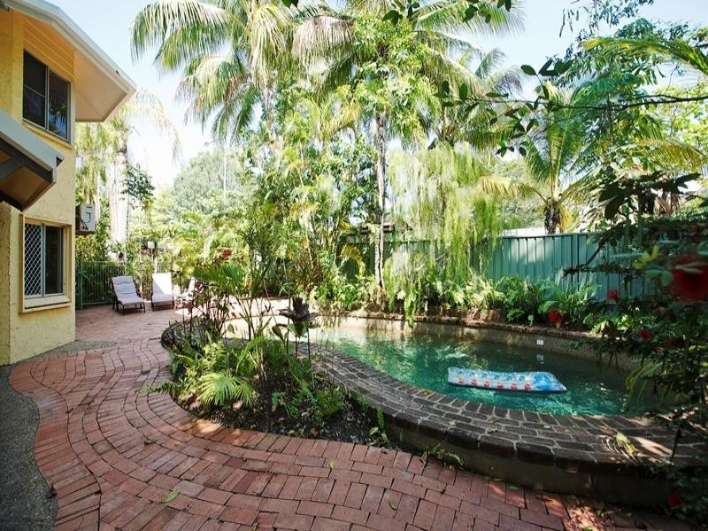 2/32 MOWBRAY STREET, Port Douglas QLD 4877