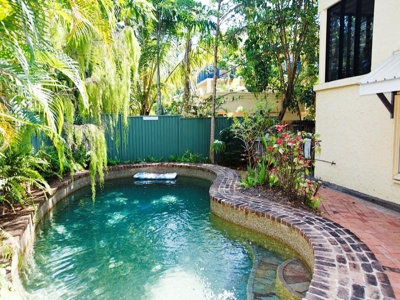 2/32 MOWBRAY STREET, Port Douglas QLD 4877