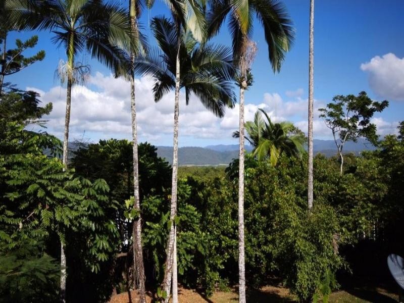 47 MURPHY STREET, Port Douglas QLD 4877