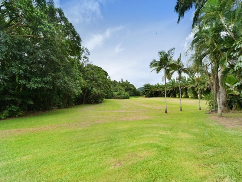 261 Bamboo Creek Rd, Miallo QLD 4873