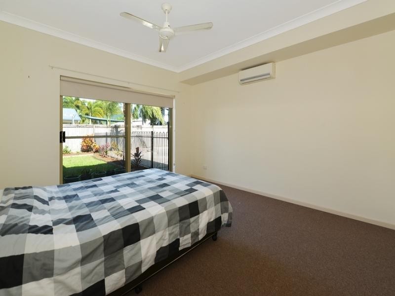 17 BIRDWING ST, Port Douglas QLD 4877