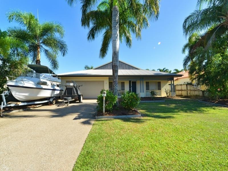 17 BIRDWING ST, Port Douglas QLD 4877