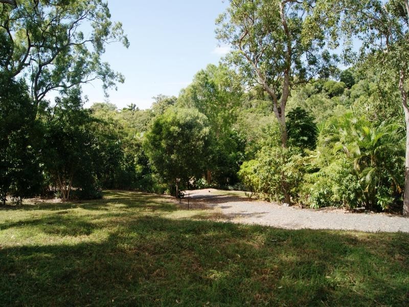 97 Reynolds Rd, Oak Beach QLD 4877