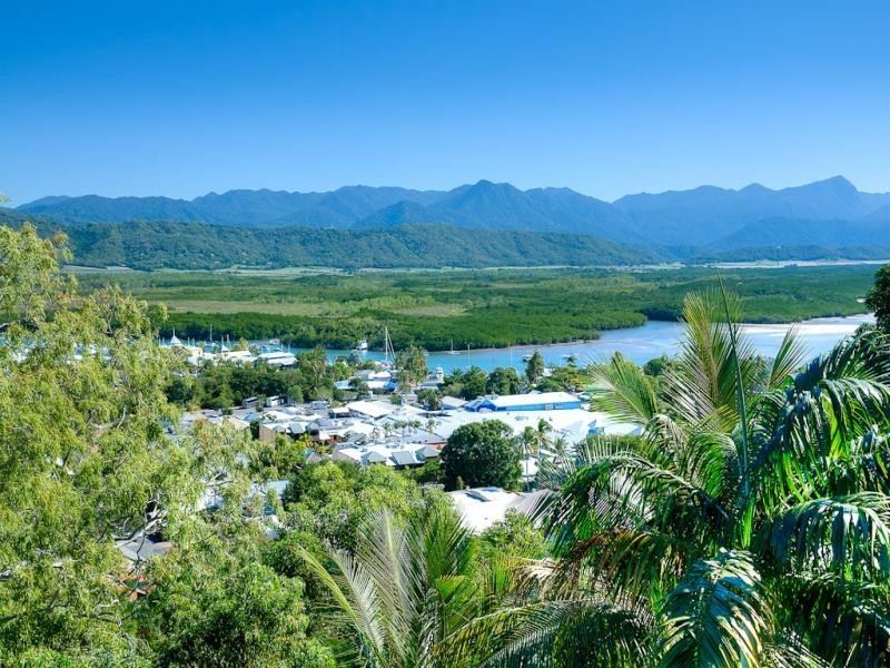 26 Murphy St via Island Point Rd, Port Douglas QLD 4877