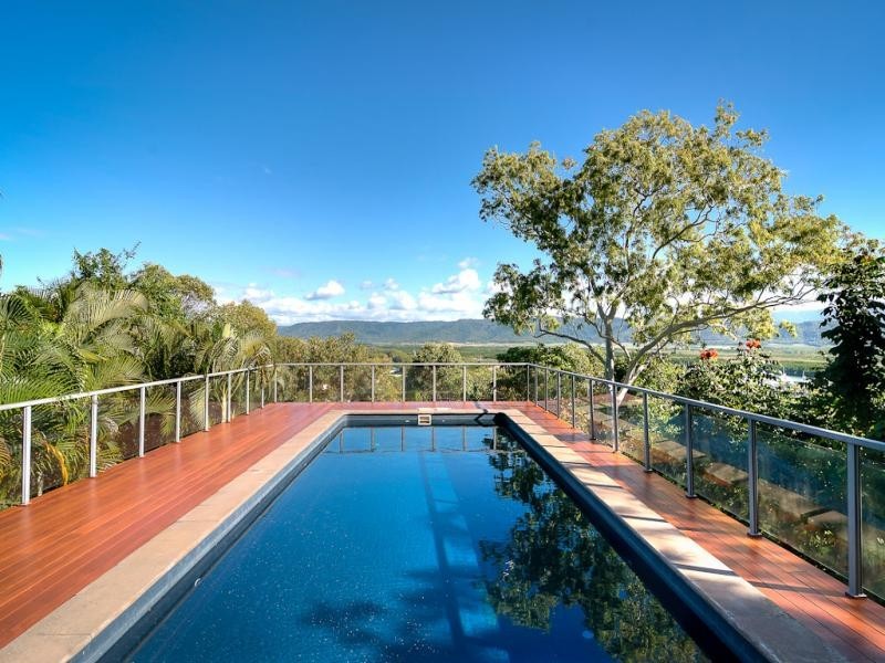 26 Murphy St via Island Point Rd, Port Douglas QLD 4877