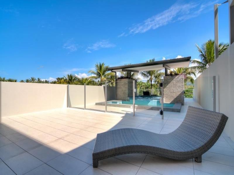 207/56-64 Macrossan Street, Port Douglas QLD 4877