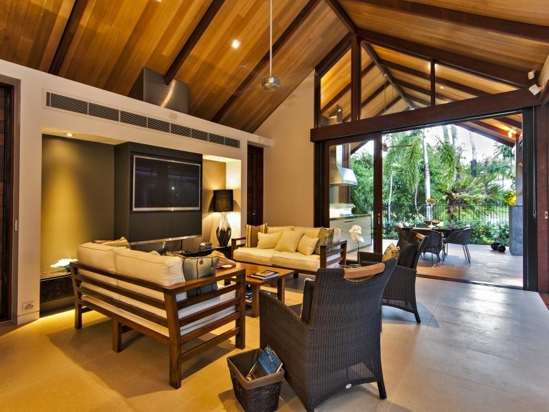 5 BEACHFRONT MIRAGE, Port Douglas QLD 4877
