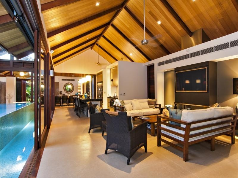 5 BEACHFRONT MIRAGE, Port Douglas QLD 4877