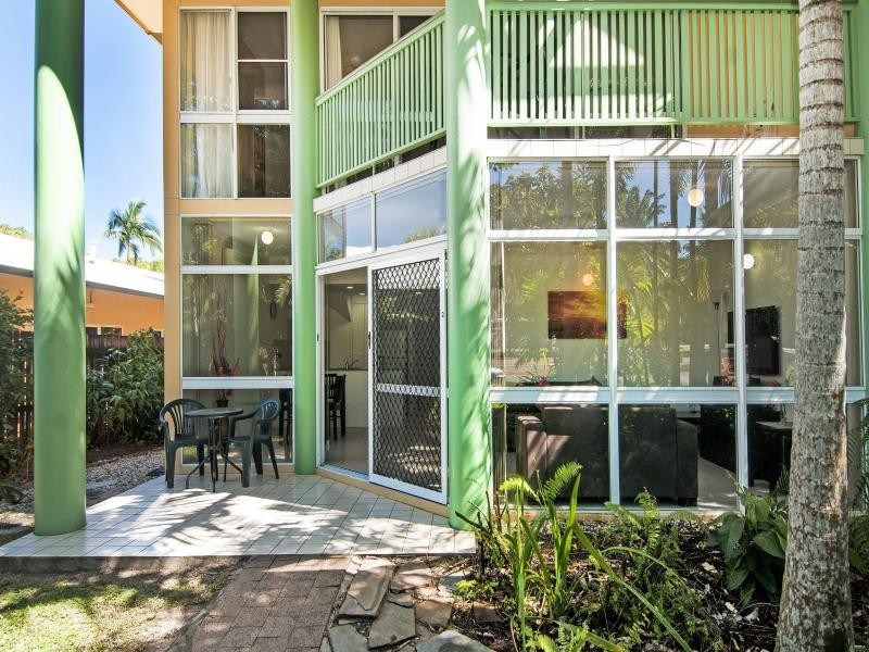 2/119  DAVIDSON ST (TROPICAL NITES), Port Douglas QLD 4877