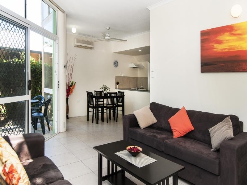 2/119  DAVIDSON ST (TROPICAL NITES), Port Douglas QLD 4877