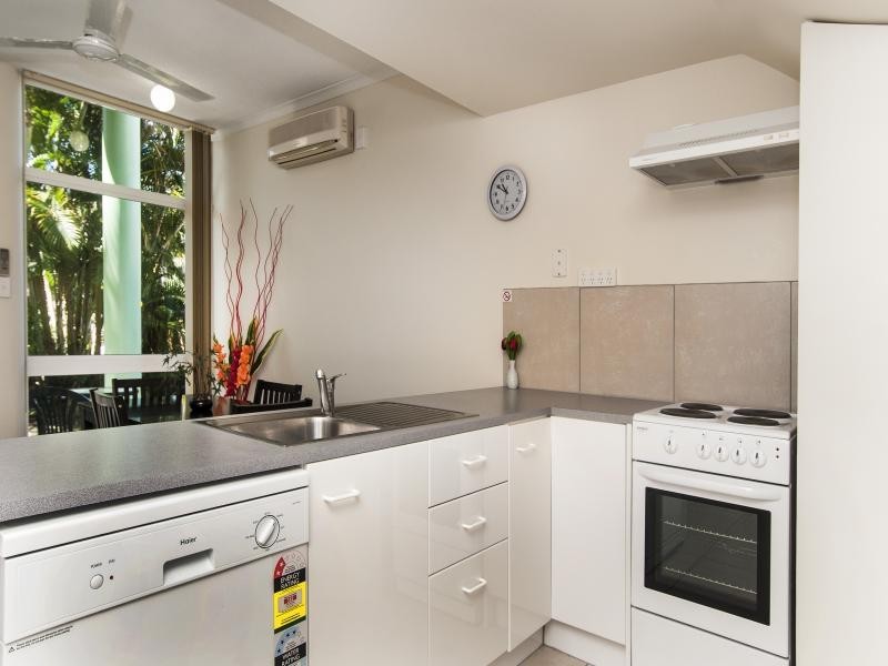 2/119  DAVIDSON ST (TROPICAL NITES), Port Douglas QLD 4877