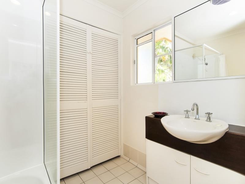 2/119  DAVIDSON ST (TROPICAL NITES), Port Douglas QLD 4877