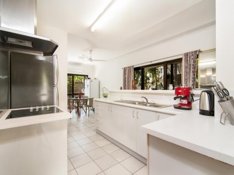 8/5 Tropic Court, Port Douglas QLD 4877