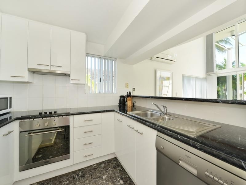 8/7 GARRICK ST (SUNSEEKER), Port Douglas QLD 4877