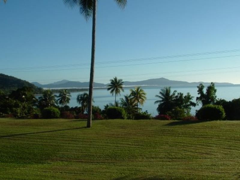 1299 Mossman-Daintree Rd, Rocky Point QLD 4873