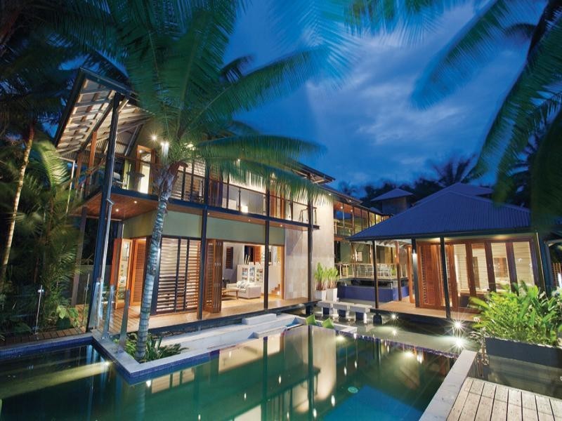 3 BEACHFRONT MIRAGE, Port Douglas QLD 4877