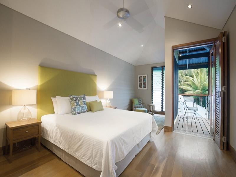 3 BEACHFRONT MIRAGE, Port Douglas QLD 4877