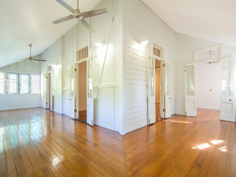 1 Cyrill Cl, Newell QLD 4873