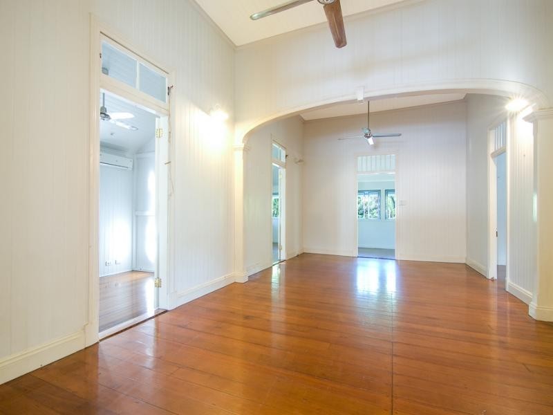 1 Cyrill Cl, Newell QLD 4873