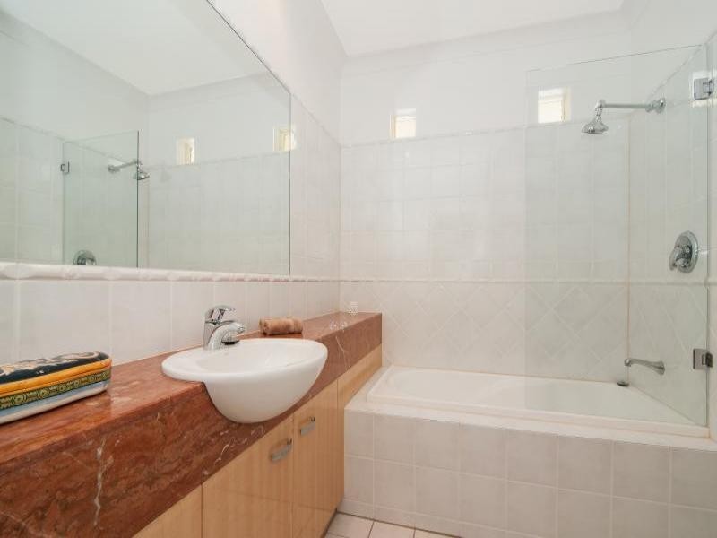 1 Paradise Links/24-70 Nautilus St, Port Douglas QLD 4877