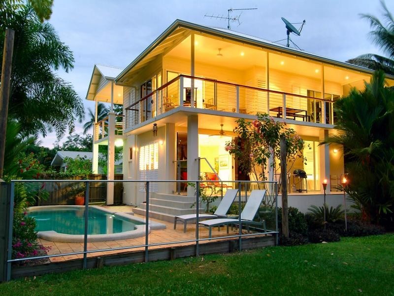 12 Helmet St, Port Douglas QLD 4877