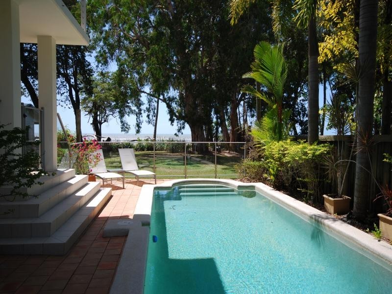 12 Helmet St, Port Douglas QLD 4877