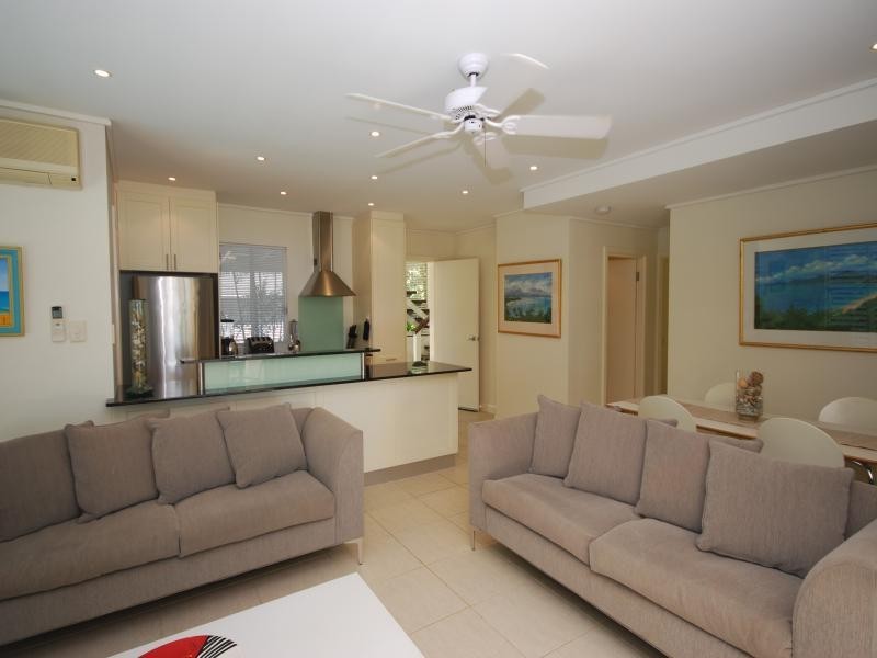 12 Helmet St, Port Douglas QLD 4877