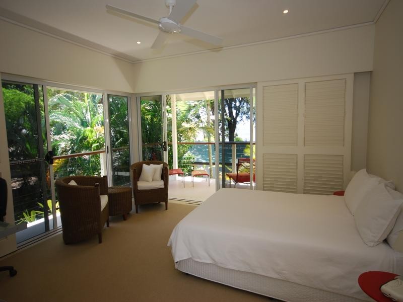 12 Helmet St, Port Douglas QLD 4877