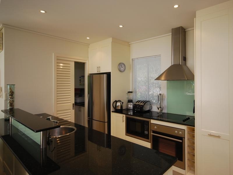 12 Helmet St, Port Douglas QLD 4877