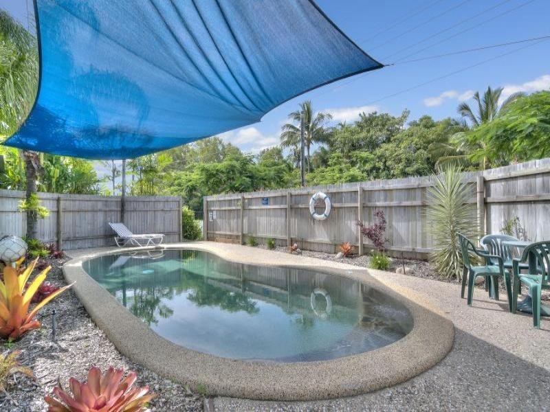 1/3 Port Street, Port Douglas QLD 4877